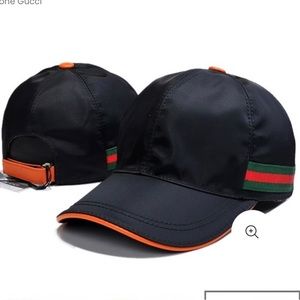 GUCCI CAP for men and women. Black and orange color.